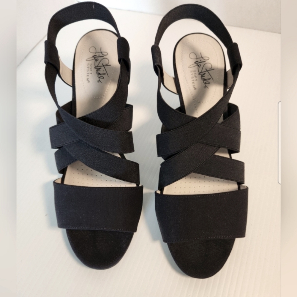 Life Stride Charlotte Micron Women's Black Strappy Sandals 8W